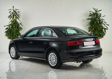 Audi A3 Вид 4