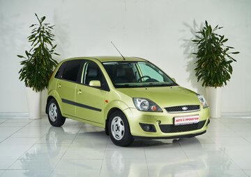 Ford Fiesta Вид 3